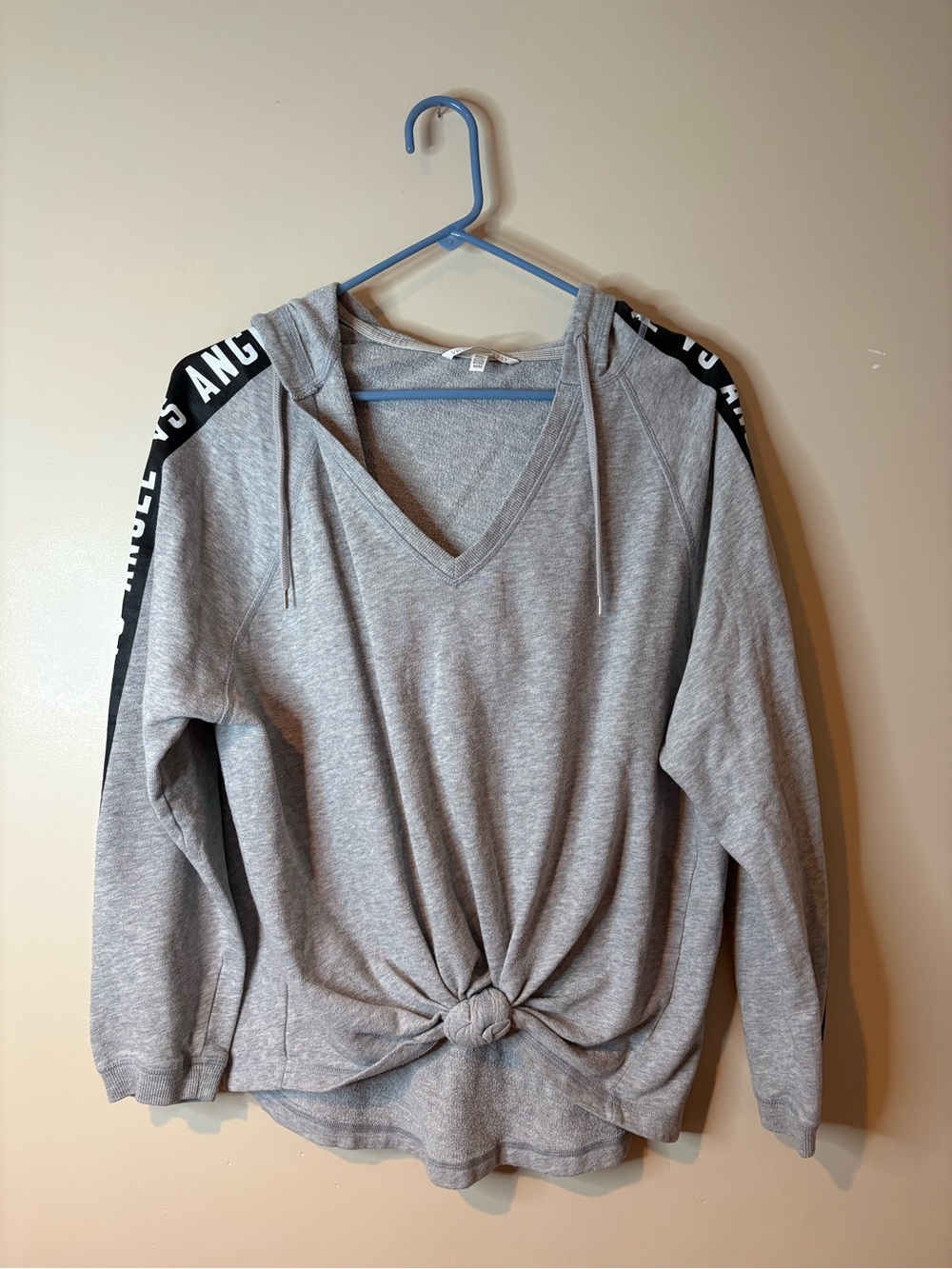 Victoria's Secret Gray "VS Angel" V-Neck Hoodie EUC